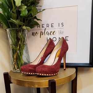 👠Chic Michael Kors Maroon Studded Heels- Size 8